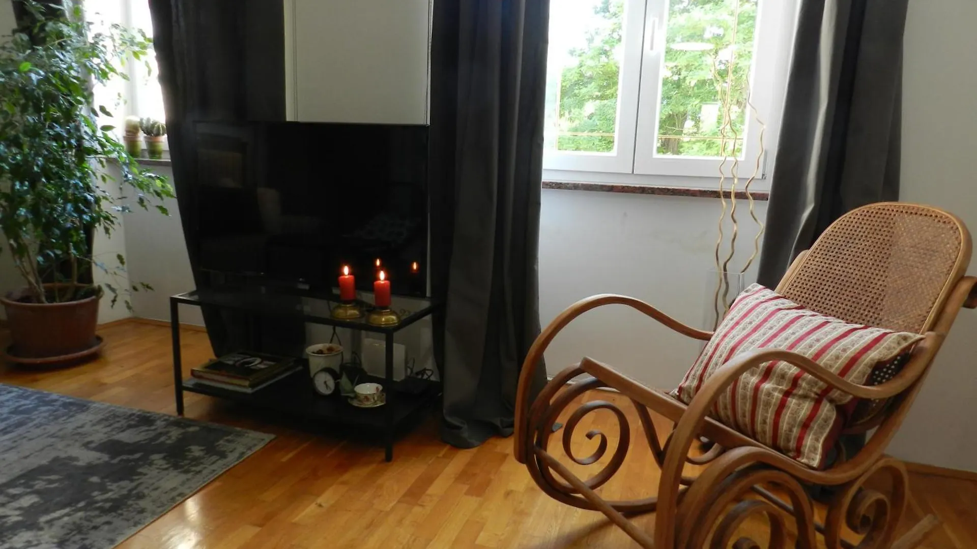 Markaat Apartment Pula 0*,  Croacia
